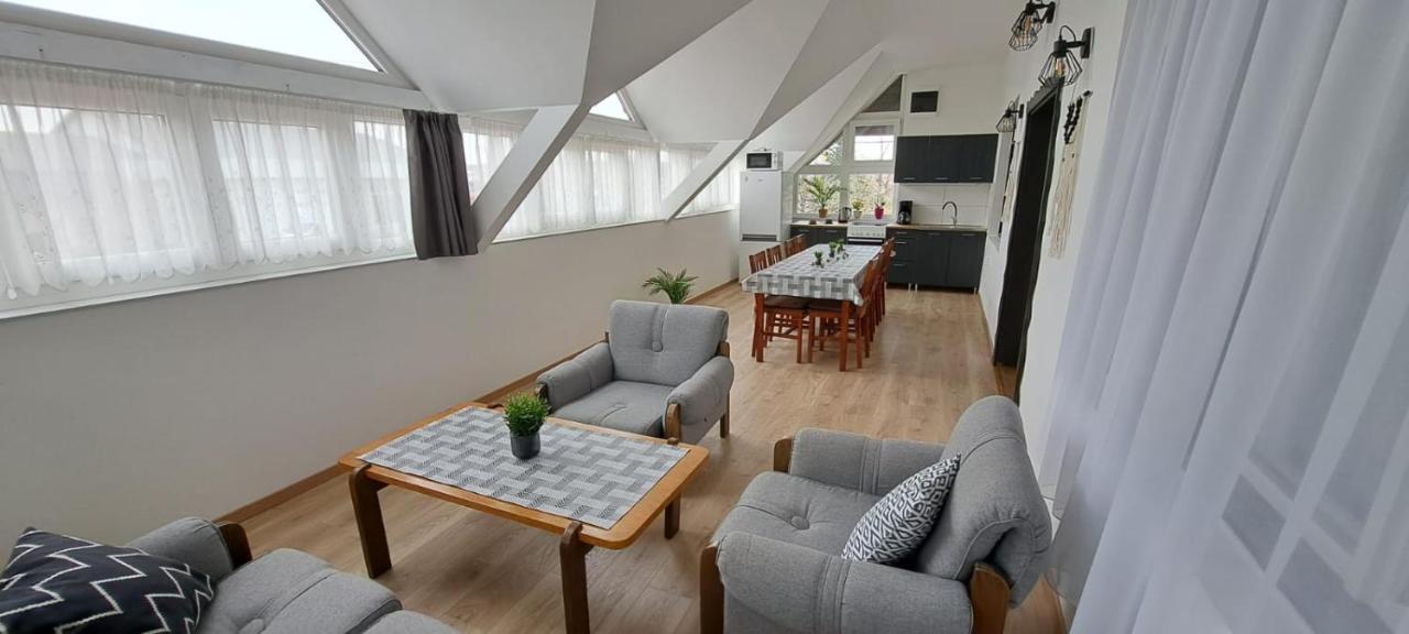 גיינסדיאס Babi Apartmanhaz מראה חיצוני תמונה